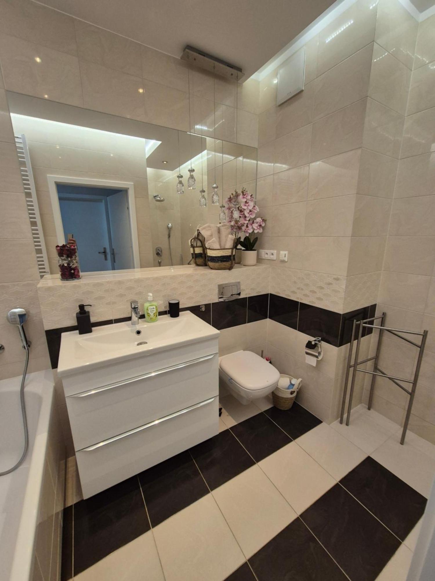 Apartament Big 21 Old Town Lux Apartment, Self Check-in 24h, Free Parking